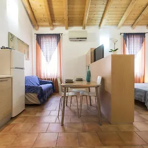 Holiday home Bertiera House By, Bologna